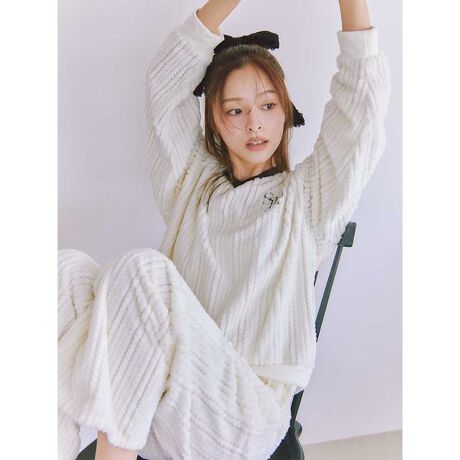 [^ԁFSHCO255055]<b>{At[XނȃZbgAbv<^b><b>yDesign^Stylingz<^b>RR̉ȃ{At[XfނgpAɂ߂̃ZbgAbvBXEFbg̃gbvXƃXg[gȃOpcgݍ킹AfC[ɒpfUCłBgbvX̋ɂ̓ShJBpcɂ̓xÃEGXgRAeɃ|Pbgt܂BF̓ItzCgAO[Ax[WAsN4FpӁBZbgACeȂ̂ŃMtgɂ߂łByzȂynzȂyLkzȂyňz聦Ɩ̊֌WɂAۂFČꍇ܂B܂p\REX}[gtHȂǂ̊ɂA኱iƉ摜̃J[قȂꍇ܂B\߂Bi̐F́AiPi摜QƉB i摜̓Tv̂߁AFTCY̎dlɕύXꍇ܂̂ŁA\߂B<br^>ypczEGXg:68cm qbv:106cm ҏ:28.5cm ҉:61cm 킽蕝:34cm :26.5cm