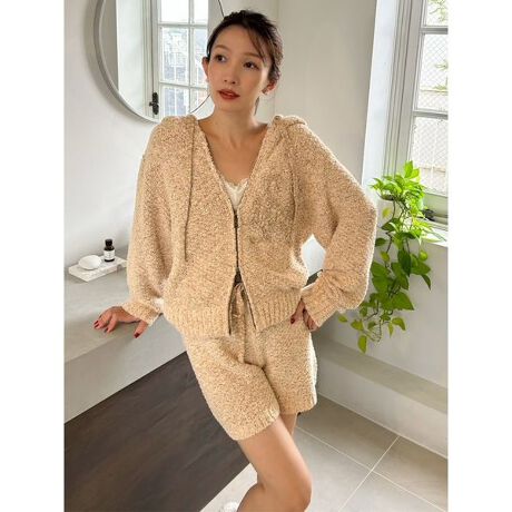 [^ԁFSHNT255048]<b>LȃW̃[Q[Wjbgp[J[<^b><b>yDesign^Stylingz<^b>ӂ炵RfނɁAFႢ̃Rbgĕ҂񂾃[Q[Wjbg̃V[YłBW̕_ut@Xi[̃Wbvp[J[BɓY[v҂݂̑傫ȃS|CgłBȂ䊴ƌy₩ȒSnŁALCi[{gɍ킹Ă܂BF̓mg[x[X̃zCgƏ_炩ȃLAL[gȃsN3FWJBV[ỸV[gpc(SHNP255049)Ƒgݍ킹AɓWJl`FbNV[YƂ̃R[fBl[g߂łByzȂynzȂyLkzȂyňz聦Ɩ̊֌WɂAۂFČꍇ܂B܂p\REX}[gtHȂǂ̊ɂA኱iƉ摜̃J[قȂꍇ܂B\߂Bi̐F́AiPi摜QƉB i摜̓Tv̂߁AFTCY̎dlɕύXꍇ܂̂ŁA\߂B