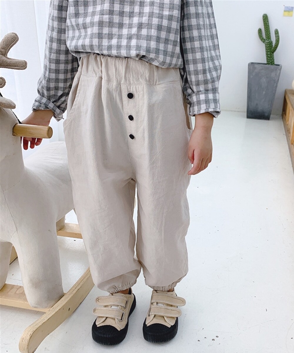 【aimoha-KIDS-】【新作】韓国子供服 ボタン付きテーパードパンツ