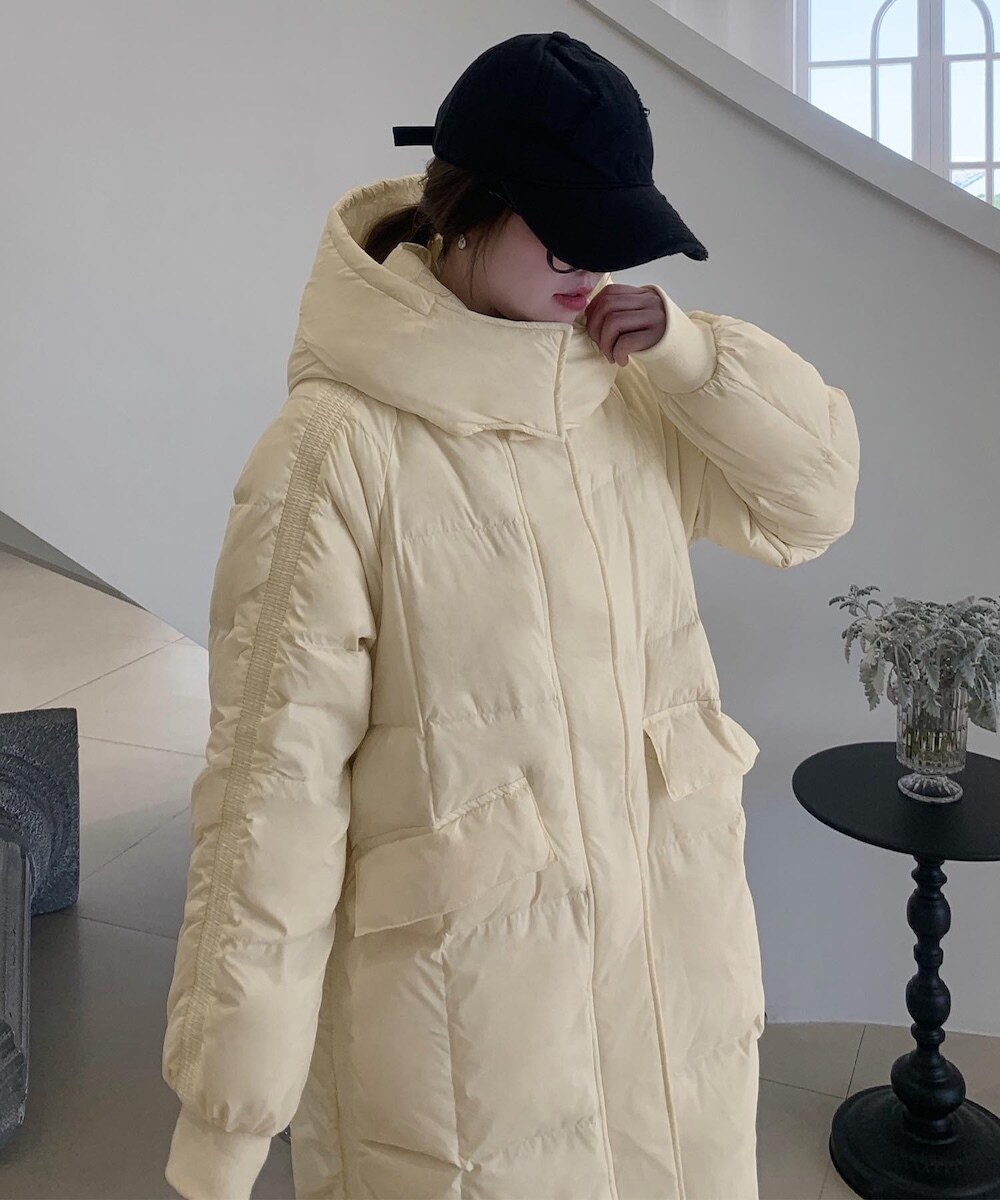 アイモハ（aimoha）/【Aimoha】大きめフードのスタンドネックロングダウンジャケット Aimoha】大きめフードのスタンドネックロングダウンジャケット