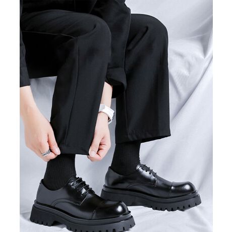 [^:zyd1805a]X^CbVȃfUCƍiȑfނgpU[V[YBrWlXtH[}ȃV[ɍœKłBuEU[̕\ʂ͊炩ȎƑ@ׂȌŃVbNŏiȈۂ^܂BU[̃GbWׂ͍ĂABe[WoB\[͑ϖՐ̑fނŁALь^ɍĂAԂ̕sł̔JʓIɌyKɃT|[gĂ܂BgrWlXV[Ap[eB܂ŗlXȃV[ŃR[fBl[gɃANZgĂACełB24.5cm:q[4 vbgtH[2.325.0cm:q[4 vbgtH[2.325.5cm:q[4 vbgtH[2.326.0cm:q[4 vbgtH[2.326.5cm:q[4 vbgtH[2.327.0cm:q[4 vbgtH[2.3YɂāATCYdlقȂꍇ܂B