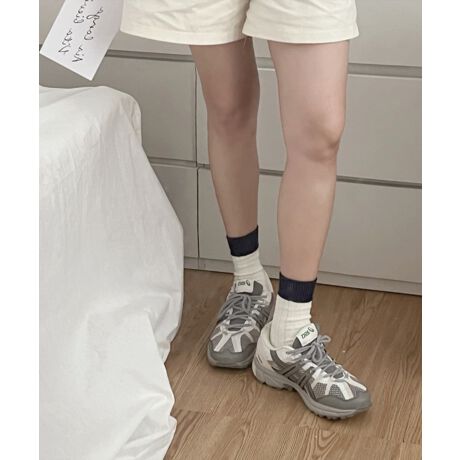 [^:yqnkz3183a]VvŎg̗ǂu\bNXBJ[C̃X^COɃANZgAX|[eB[ȈۂɂĂ܂BXj[J[͂AT_⃍[t@[ɂQłYɂāATCYdlقȂꍇ܂B