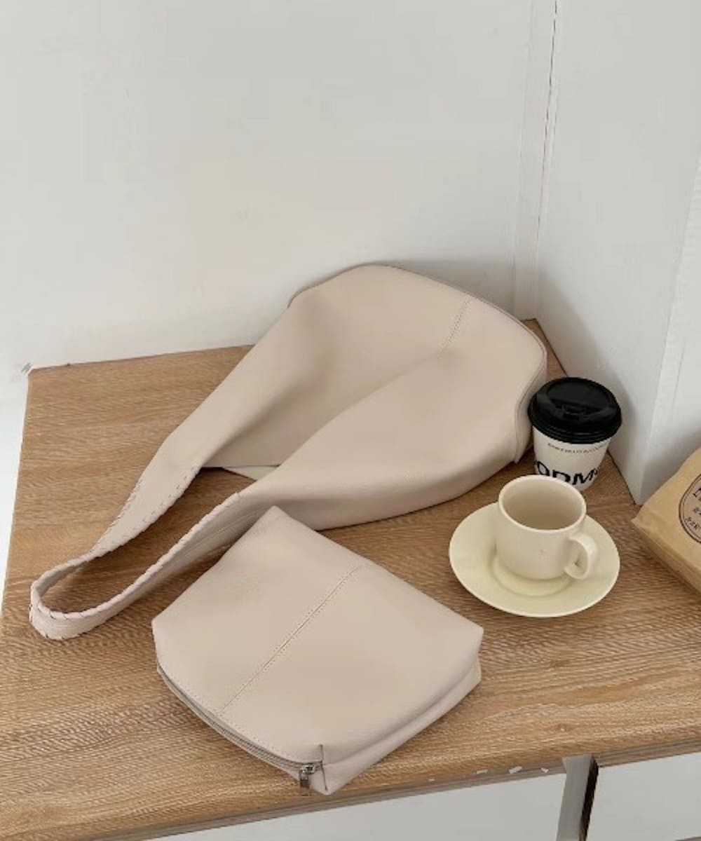 通勤レディースバッグ