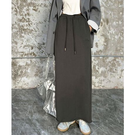 [^:bqx651a]VvłȂA߉\ȕRŃEGXg̃tBbg𒲐ł܂B̂fUCŁAX^CbVGKgȈۂ^܂B_炩AG̗ǂRbgfނŁAԒpĂKłBJWATVcNbvhgbvƍ킹邱ƂŁAbNXJWAX^CɁB̓Xj[J[T_ŁAy₩Ɏdグ̂߂łBɂ́AjbgWPbgHDāAX^CbVɉoł܂BYɂāATCYdlقȂꍇ܂B