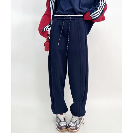 [^:bqx739a]nCEGXgƒ߉\ȃh[XgOfUC̃ChpcBbNX̂VGbgƃVvȃfUCAJWAȓX^Cɂ҂BƂtBbgŁA₷BʋCɗDꂽȑfނŒSnǂAn͌yA炩ȊGłBJWAȃgbvXVcATVcƍ킹āAbNXX^CɁBXj[J[Xb|Ōyɂ܂Ƃ߂ēR[fyŁBG߂ɂ́AWPbgR[gHDāAɒgvXBYɂāATCYdlقȂꍇ܂B