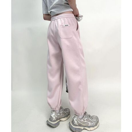 [^:bqx770a]߉\ȃEGXgR̃VvXEFbgpcBƂVGbgŃJWAX^Cɂ҂łBǂȃgbvXƂ킹₷AVvłȂX^CbVȃACełB_炩ALkAʋCǂA₷QłBJWATVc⃍S̃gbvXƍ킹āAX|[eB[ŃbNXX^CɁBXj[J[X|[cT_킹ƁAy₩ȈۂɁBG߂ɂ́Ap[J[WPbg킹邱ƂŁAgۂȂX^CbVɎdオ܂BYɂāATCYdlقȂꍇ܂B