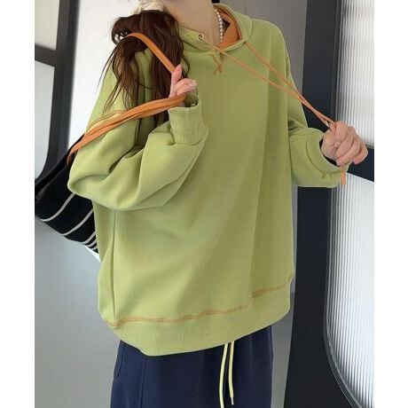 [^:bzh3962a]VvłȂbNXڂ̃JWAȃACełBƂVGbgŊyɒȂ܂BJ[oG[VLxŁAD݂ɍ킹đÎׂ͓IłB_炩KȃRbgfނƁAvŌy|GXe~bNXꂽnŁAԂ̒płKBfjJWAȃXJ[gƍ킹āAVvŃbNXJWAX^CɁBXj[J[킹ƂɌyœ₷AAEghAXɂœKłBG߂ɂ́AWPbgAE^[d˂ĒĂX^CbVɌ܂܂BYɂāATCYdlقȂꍇ܂B