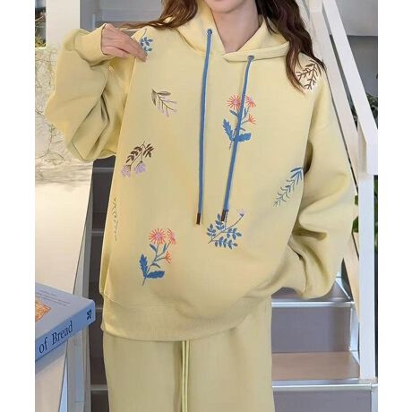 [^:bzh4352a]VvłȂAL߂̃VGbgőԂ̎hJIŒSnQAlXȃR[fBl[gɍ킹₷AJWAX^Cɂ҂łBJ[oG[VLxŁAǂȋCɂ킹܂B_炩AʋCɗDꂽRbgƑϋv̍|GXe~bNXꂽnŁAKȒSnBfj⃊bNXpcƍ킹āAVvłȂbNXX^Cy߂܂BXj[J[tbgV[YŌy₩ɎdグA܂G߂ɂ́AWPbgAE^[HDăX^CbVɉ߂Ƃł܂BYɂāATCYdlقȂꍇ܂B