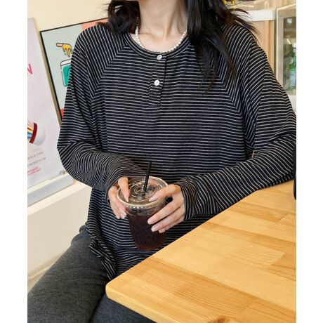 [^:ddhb0031a]{[_[̃w[lbNTVcBVvȂ{^̃fUCƃfBe[ANZgƂȂAJWAłȂX^CbVȈۂ^܂BFƃbNXVGbg̃R[fBl[gɂ҂łBĐ|GXegpĂAɔzACełB[̏_炩ƃ|E^̐Lk˔ASnQBfj`mpƍ킹āAVvŃJWAȃX^C邱Ƃł܂BXj[J[VvȃV[YŁA₷KBG߂ɂ̓WPbgJ[fBKHDāAX^CbVɒg߂܂BYɂāATCYdlقȂꍇ܂B