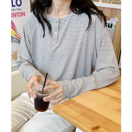 [^:ddhb0031a]{[_[̃w[lbNTVcBVvȂ{^̃fUCƃfBe[ANZgƂȂAJWAłȂX^CbVȈۂ^܂BFƃbNXVGbg̃R[fBl[gɂ҂łBĐ|GXegpĂAɔzACełB[̏_炩ƃ|E^̐Lk˔ASnQBfj`mpƍ킹āAVvŃJWAȃX^C邱Ƃł܂BXj[J[VvȃV[YŁA₷KBG߂ɂ̓WPbgJ[fBKHDāAX^CbVɒg߂܂BYɂāATCYdlقȂꍇ܂B