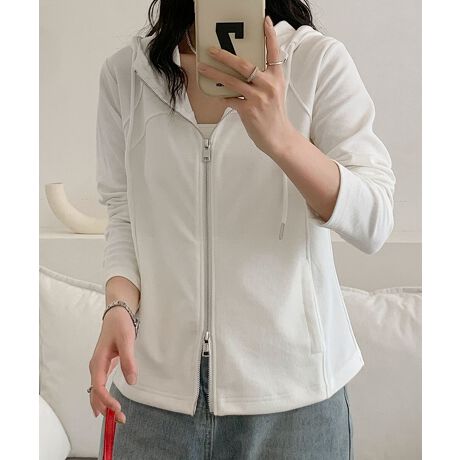 [^:fsy710a]VvȃWbvAbvp[J[łBtg̃Wbp[Ƒ傫ȃt[hIłB|PbgtŎp˔AVvȂghfUC͂łBs[XuEXɍ킹ΏH̃NVJX^CɁIEXj[J[⃌U[V[Yƍ킹JWA_EɂBELCڃXbNXƂ̍킹Ae[[hWPbg̃Ci[ƂĊyނ̂߂łf? fށF|GXe49%A48%A|E^3%? F|GXȇϋvƖȂ̏_炩A|E^̐LkZYɂāATCYdlقȂꍇ܂B