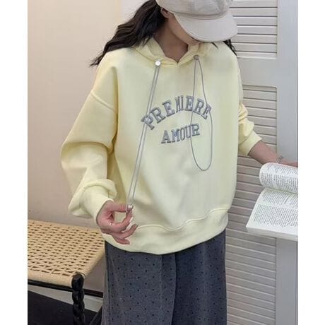 [^:jyy8037a]uPremire Amourv̎hJfUC{ꂽ炵p[J[BpXe̐FŁAtHɂ҂̏_炩ȈہBƂVGbgƃh[XgÕt[hŁAbNX̂钅Ȃ\łBfjV[gpcƍ킹āAJWAŃbNXX^CɁBpc⃌MXƑgݍ킹āAX|[c~bNX̃X^COɁBt[hVvȃJWAX^ĈBYɂāATCYdlقȂꍇ܂B