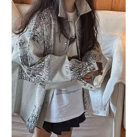 [^:mohhg66370a]ȃOtBbNvgŁAĂACełB_炩G肪ǂAyʂŒSnQBƂVGbgœ₷B{^tg̃fUCŒEȒPB܂܂ȃX^Cɍ킹₷AfC[ɂʂȃV[ɂ􂵂܂B@@gpۂ̓lbgɓ邱Ƃ߂܂Bvgی삷邽߂ɗԂĐ󂵂ĂBg炨o܂ŁA܂܂ȏʂŊ􂷂閜\ȈꒅłBYɂāATCYdlقȂꍇ܂B