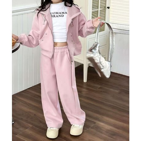 [^:mojeq24253a]ghfUCڂAt[htJWAZbgAbvBgɂȂoɂœKȃACełBgĥVvX|[eBȃfUCB̃Wbv|Pbg̃X^bỸWPbgƂ⃏Ch̃Xg[gpc̃ZbgAbvB_炩AG肪ǂ̂ŁAKȒSnByʂœ₷AANeBuȎqǂɂ҂BXj[J[Lbvƍ킹ăANeBuȃX^Cyނ̂߂łB܂ACi[ɃSTVc킹邱ƂŁAJWAȕ͋CɁBYɂāATCYdlقȂꍇ܂B