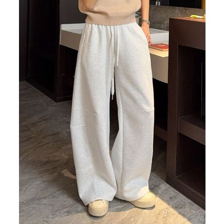 [^:sni3032a]RŃEGXg𒲐߂łAJ[ufUC̃JtpcBlȐFWJAVvłȂڂۂ^܂BƂVGbgœ₷QBSnQŃJWAɂX|[cɂ҂ȃACełBG肪ǂAʋCɗDĂAԒĂKłBvŃVɂȂɂ̂łȒPłBJWATVcXgb`fނ̃gbvXƑgݍ킹邱ƂŁAbNXX^C邱Ƃł܂BX|[cAEghAɂ߁BYɂāATCYdlقȂꍇ܂B