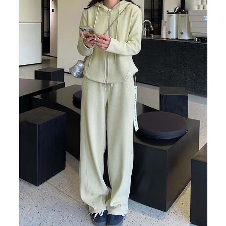 [^:yya77040a]lC̃jAXJ[̃JWApcBEGXg̒߂\ŁAbNXtBbgłBƂVGbg₷KBIȃJWAR[fBl[gɍœKȃACełB_炩ČyʁAɗDꂽfށBԂ̒płK܂BAEghA╁igɂ҂łBVvȃfUCȂ̂ŁAgbvXXEFbgƍ킹āAbNXx̃R[fBl[gyނƂł܂BJWAX^CłȂAX^CbVȈۂ^ĂACełBYɂāATCYdlقȂꍇ܂B