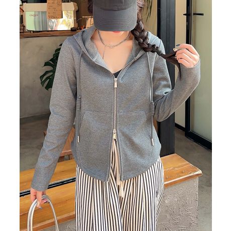 [^:yya9106a]VvłȂX^CbVȃ_uWbvAbvp[J[BJWAȃfUCŁAAEghAgɂ҂B_uWbp[fUCƁAX|[eBȈۂ^t[hłBǂȃX^Cɂ킹₷Ayfފ͂łBG肪ǂA_炩KBʋCA₷ByʂłȂ牷݂̂ŁAG߂̕ςڂɂd󂵂܂BfjXJ[gƍ킹ĕigɁBX|[eBȃACe킹āAANeBuR[fBAEghAV[x̃JWAX^Cɂ҂ȃACełBYɂāATCYdlقȂꍇ܂B