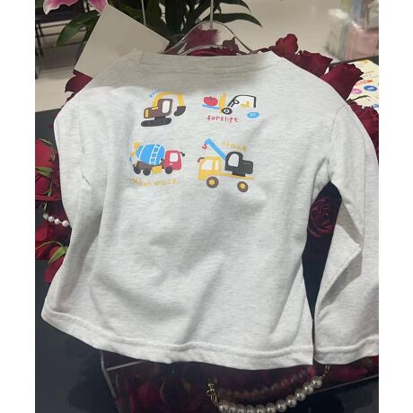 [^:mojsh8800a]LN^[AAt@xbgvgAȂǁAlȃfUC̒TVcBJ[ubN̑XgCṽfBe[Ŝ̃fUCɃANZgAVѐSƂꊴvXĂ܂BIfUCŃR[fBl[gL܂B_炩ɗDSnBKxȃXgb`A₷QBʋCǂAG߂킸p܂BfjpcJWApcƑgݍ킹āACς̃fC[X^Cy߂܂BTybgXJ[gƍ킹ƁA炵͋CtoBXj[J[LoXV[YƑgݍ킹邱ƂŊOowZAVяȂǂ܂܂ȃV[Ŋ􂷂閜\ACełBYɂāATCYdlقȂꍇ܂B