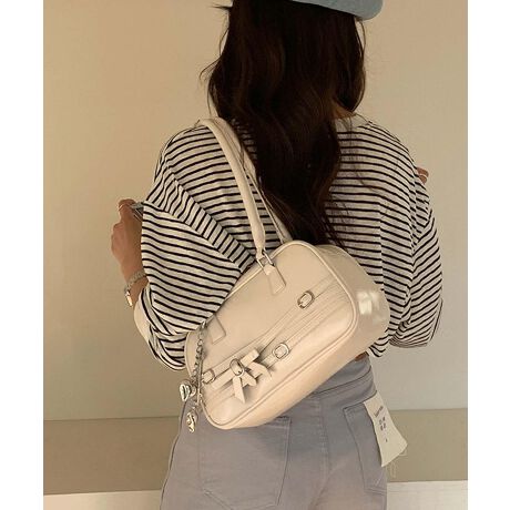 [^:aji51161a]VvŎg₷fUC̃V_[obOBtgɂ̓ANZgƂȂWbp[`[Bg₷TCYŕigƂĕ֗ȃACełBBobO̎ɃtBbg₷KłB\nPUU[gpĂAϋvAȂ₩ȎŒԎ܂Bnɂ̓|GXegpĂA炩Ŏ[ɂȂĂ܂BƂȂ_ŃVbNȃubNA؂₩ŗDۂ^郏CbhsNAVvőu₩ȃzCg܂ŁALX^CɑΉł܂BfjTVcɃvXăJWAɁBs[XhXɍ킹ăGKgUPB܂܂ȃX^CɁA킹₷obOłB@F PUU[͉ꂪt₷̂ŁAIɏ_炩zŐ@Ƃ߂܂BꂪЂǂȂOɌy@Aʂ̗ǂꏊŉAĂB˓⍂̏ꏊĕۊǂƁAԂۂĂ܂B