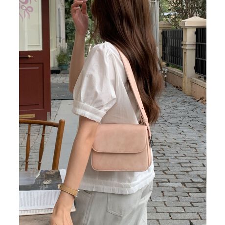 [^:aji5649a]VvłȂi˔V_[obOBfC[gɂ҂ȃTCYŗlXȃR[fBl[gɃ}b`܂BƂCƃVvfUCłBRpNgȃTCYŁA₷A̕Ki[ł܂BV_[Xgbv͒߉\ŁA|΂ߊ|ɂΉł܂B\nɂPUU[gpAȂ₩ō̂dオƂȂĂ܂Bnɂ̓|GXegpĂA炩ȓŎ[Sz܂ByʂłȂϋvɂDĂAg邱Ƃł܂BubNuE̓VvŗہAbhsN͉؂₩AJ[LO[͌IŃi`Ȉۂ^܂Bǂ̐Fgɂ҂ȐFłBJWAȃfjX^CTVcɍ킹邾łɌ܂܂B܂AhbV[ȃR[fBl[gɂ킹₷AGKgĂĂ܂BFɂėlXȃX^CɑΉ\łB@F PUU[͉ꂪt₷̂ŁAIɏ_炩zŐ@邱Ƃ߂܂BꂪЂǂȂOɐ@Aʂ̗ǂꏊŉAĂBⒼ˓ĕۊǂ邱ƂŁAԂۂĂ܂B