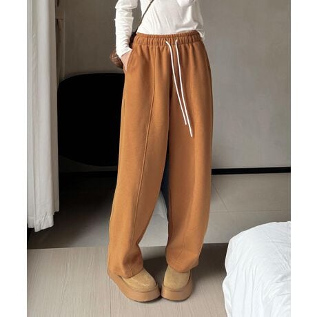 [^:bcs2143a]bNXAƂVGbgȃChXGbgpcłBEGXgSdlA܂RŒ߂ł̂łD݂ɍ킹ăXgXt[Ȃ͂SnłBTXEFbgȂǂ̃gbvXAWPbgR[gȂǗlXȃAE^[ƍ킹₷łB