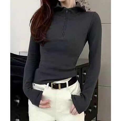 [^:jxy20047a]VvȃfUC̃n[tWbvgbvXłBt[htŁAtg̃Wbp[JăbNXy߁A߂邱ƂŃN[Ȉۂ^܂Bɂ͐ewʂAgۂƂłfUCłB[̊炩ƃ|E^̐LkłBLkÂɃtBbgȂ₷̂ŁAKɒpł܂B_炩AG肪ǂfފłBVvȃfjƍ킹āAJWAłȂX^CbVȃR[fBl[gɁBXj[J[u[cƍ킹āAANeBułȂgfBȃX^CɁB