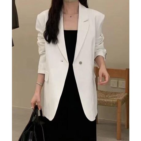 [^:mte56593a]ƂbNX̂e[[hWPbgB悢tBbgƒ߂̏ŃJWA߂Ȃi܂Btg{^ƃyfUCNVbNȕ͋CłBVvȂghꒅłBTChɃ|PbgAp˔Ă܂BF̌y₩ƃ[̏_炩AĖȂ̃i`ȔGZfށBʋCǂAԂ̒płKȒSn܂BV[YXŊłACełBR[fBl[g̒ăVvTVcƃfj킹āAJWA_ȃX^CɁBXbNX^CgXJ[gƑgݍ킹āAItBXV[ɂ҂̂ƊvXBs[X̏ɉHD΁A炵_炩ȃR[fBl[g܂BYɂāATCYdlقȂꍇ܂B