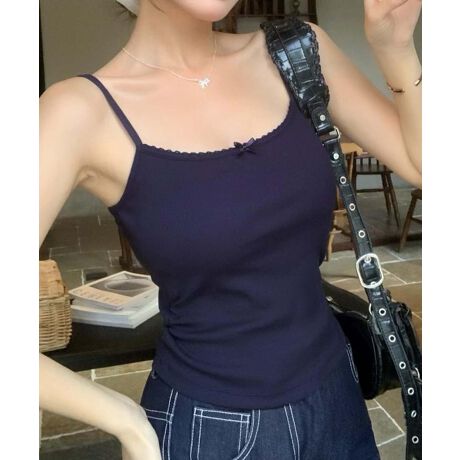 [^:snn88031a]VvłǂȃV[ɂ}b`܂Btg̃tBbĝ̃CꂢɌAy₩ȈۂɁBׂ߂̃XgbvfUC̃|CgɂȂĂASnƂƂɃX^CĂ܂B[ƖȂuh_炩ńAɗDʋCQB|E^AKxȐLkAtBbgBfjV[gpcAXJ[gȂǂƍ킹ƁAJWAŃbNXẴX^Cɂ҂BAE^[ƂăVcJ[fBKHDƁAtHɂpł閜\ACełBYɂāATCYdlقȂꍇ܂B