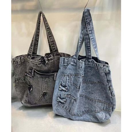 [^:uba131a] VvȂIȃfUC̃fjg[gobOBeʂŕigɂ傤ǂ悭AJWAȃR[fBl[gɂ҂łBj[NȃfBe[œgɂ҂̑傫BobOɂ͕̃|PbgfUCĂA[͂Ap˔Ă܂B͂ƂŁA|\łB\nɂ̓|GXegpAyʂőϋv˔Ă܂Bn|GXeŁA炩ŏvȍɂȂĂAɂȂĂ܂BJ[̓ubNƃCgu[2FWJłBubN̓VvŗہACgu[̓JWAőu₩Ȉۂ^܂Bǂ̐FfC[R[fBl[gɍ킹₷AVvłȂ瑶݊fUCłBJWAȃfjTVcƂ̑QłBfjWPbgXJ[gƍ킹āAfjIfj̃X^Cy߂܂BVvȕɂ̃obO邾ŁAŜ̃R[fBl[g܂B@F |GXefނ͉ꂪɂAꂪȒPłBꂽꍇ́A_炩zŐ@ĂB@͕ʂ̗ǂꏊŊA˓ĕۊǂĂBYɂāATCYdlقȂꍇ܂B