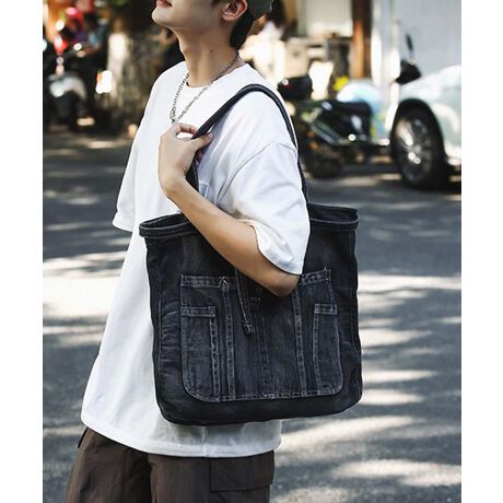 [^:uba13600a]JWAȃfUC͂̃fjg[gobOBigɂ҂ȑeʃobOŁÃR[fBl[gĂACełBVvȂ[͔QłB傫ȃTCYœ̕KiՂ[ł܂BobOOʂɂ́AfUCANZgƂȂ傫ȃ|Pbg{ĂA[͂ƃfUC𗼗Ă܂Bg₷A|ɍœKłByʂőϋv܂B|GXefނ͂ꂪȒPŁAɂ߁Aigɂ҂łBn|GXegpĂA͂Ȃ߂炩ŏɂBJ[̓ubNƃu[2FWJłBubN̓VvŃVbNȈۂ^Au[̓fj炵JWAőu₩ȈہBǂ̐FIɎg₷AǂȃR[fBl[gɂ킹₷łBfjTVcƂ̃R[fBl[gɍœKŁAfC[X^CĂ܂BVvȃs[Xɂ킹₷A̗lXȃV[Ŋ􂵂܂Bǂ̐FIłAVvȂɌ邱Ƃł܂B@F |GXefނ͌yꂪ₷̂ŁAIɏ_炩zŐ@邱Ƃ߂܂BꂪЂǂȂOɐ@Aʂ̗ǂꏊŉAĂB˓ĕۊǂAԎgĂԂۂƂł܂BYɂāATCYdlقȂꍇ܂B