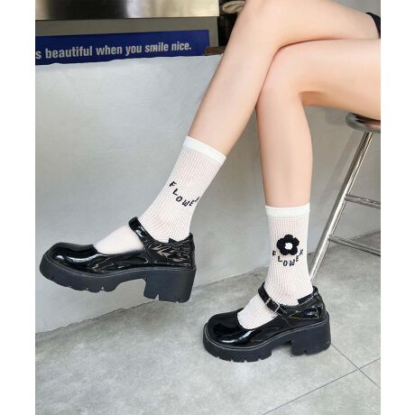 [^:yjyli825a]̓IȂԂbV\bNXBŒʋCQBtĂɍœKłBYɂāATCYdlقȂꍇ܂B