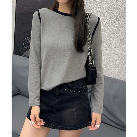 [^:yyu7042a]ݕɎ{ꂽgfUCIȃVvȒTVcB炵GKgȃVGbgŃJWAItBX܂ŕLV[Ŋ􂷂ACełBfނ̏_炩|CgŁASnƂĂKłB悢LkAyď_炩fނŁAɗDtBbg܂BʋCAԂ̒płKłBfj`mpƍ킹ăJWAɁA܂XJ[gƑgݍ킹ătF~jȃX^Cɂ҂BɁAWPbgJ[fBKHDƁAG߂̕ςڂɂΉł邨ȃR[fBl[gɁBYɂāATCYdlقȂꍇ܂B