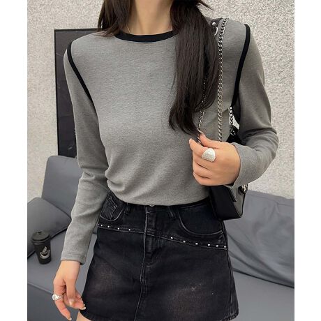 [^:yyu7042a]ݕɎ{ꂽgfUCIȃVvȒTVcB炵GKgȃVGbgŃJWAItBX܂ŕLV[Ŋ􂷂ACełBfނ̏_炩|CgŁASnƂĂKłB悢LkAyď_炩fނŁAɗDtBbg܂BʋCAԂ̒płKłBfj`mpƍ킹ăJWAɁA܂XJ[gƑgݍ킹ătF~jȃX^Cɂ҂BɁAWPbgJ[fBKHDƁAG߂̕ςڂɂΉł邨ȃR[fBl[gɁBYɂāATCYdlقȂꍇ܂B