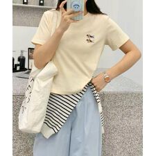 ワンポイント犬刺繍Tシャツ