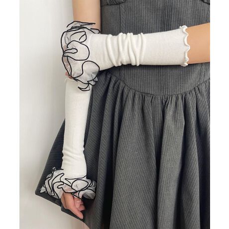 [^:xqf8005a]݊̂tfUCۓIȃA[Jo[B茳؂₩ɍʂȂAIȃX^COy߂t@bVACełB܂ɂ͑_Ȕgłt炢Å̂VGbgIBA[͂ƂCŁAȂ₩ɃtBbgAԂĂĂKȒp܂Bw悪odlŁAX}[gtH̑Ȃǂɂ֗łBig͂AJtFBeAXe[WߑƂĂffUCBvXA̃R[fɉ؂₩ɂ߂łB