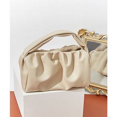 [^:yjhmb20712a]ӂƂVGbgɃMU[H{A₳͋C͂̃nhobOBnh̎₷Ə_炩ۂAR[fBl[gɒ悢^Ă܂Bۂ݂ттtHƈ̌^̃nhfUCŁA~j}Ȃ\LȎdオɁB[͂\ŁAg̕Ki܂܂Bڂ̉ɉȀ_炩ƌy͂̂ЂƂBtF~jȃs[XJWAȃVcX^C܂ŕLΉBJtF^CT̂oAƂĂ΂ɂ􂷂閜\obOłB