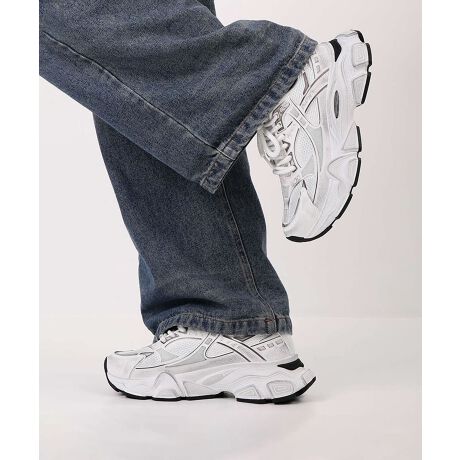 [^:yjhmx6802a]S̓IɃ{[̂fUCŁAŃX^CAbv_bhXj[J[Bq[͖4cmARȐgAbvƋrʂɂœKȃXj[J[̊̂Jbgƍׂ₩ȃCAɂƑ݊^AŜ̃oXȂ▭ȃVGbgɎdグĂ܂BNbV̍\[ŕ₷QBԂ̂oɂ҂̉KłBJWAR[fɂ͂AXEFbgfjƍ킹ăX|[eBɂ܂Ƃ߂̂߁BXAʋ΁AsȂǕLV[Ŋ􂷂閜\Xj[J[łB