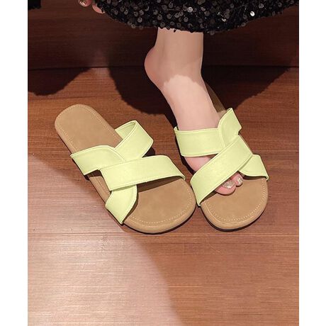 [^:yjqcxc13a]~j}ȃfUC͂̃NXxgT_BƗőɔvXĂꑫłB߂̃NXxgɂtBbgA₷芴QBɃ{[AŜ͂ƂۂɎdオĂ܂B킹{gXI΂AX^CO̕LfUCłBChpcXJ[gAs[XȂǂƂQBfC[x̂o܂ŁAĂ̒ԂƂĊ􂷂閜\T_łB