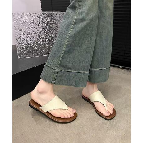 [^:yjqyff62a]VvȃgOfUC̃T_BʂȂ~j}ȃtHAlJWAȕ͋CɁBi`J[烁^bNȌ򊴂̂fUC܂ŁALR[fBl[gɃ}b`܂Btbg\[ŗSnǂAẴfC[[XɍœKȈꑫłBChpcƍ킹ăbNX̂X^COɁBOXJ[g⃏s[XƑgݍ킹āA炵vXBfjV[cƃVvTVcŁAȂꂽJWAR[fɁBYɂāATCYdlقȂꍇ܂B