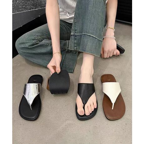 [^:yjqyff62a]VvȃgOfUC̃T_BʂȂ~j}ȃtHAlJWAȕ͋CɁBi`J[烁^bNȌ򊴂̂fUC܂ŁALR[fBl[gɃ}b`܂Btbg\[ŗSnǂAẴfC[[XɍœKȈꑫłBChpcƍ킹ăbNX̂X^COɁBOXJ[g⃏s[XƑgݍ킹āA炵vXBfjV[cƃVvTVcŁAȂꂽJWAR[fɁBYɂāATCYdlقȂꍇ܂B