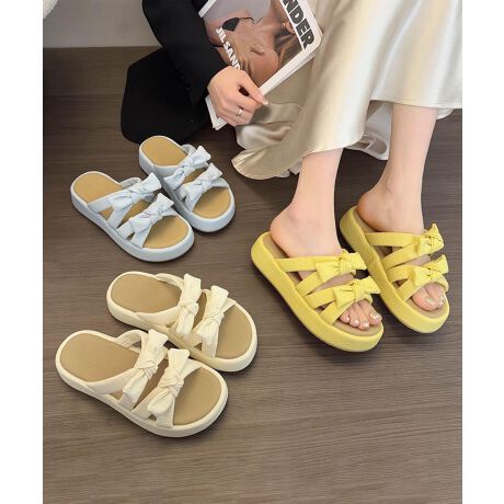 [^:bnn7881a]؂₩ȃpXeJ[ɁA傫߃{_ułK[[ȌT_B炩EVAfނƂӂӂ̃\[ŁAxĂ܂ByʂŔɂAƂłOł􂷂閜\ACeBYɂāATCYdlقȂꍇ܂B