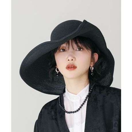 [^:hig001a]ɂ₩ȋȐ`L߂̃u܂Jo[ĂAGKgȃ[hYT}[nbgBXqTChɂ̓^{^炢AN[ȃANZgvXByʂ_炩ȑfނŔSnKBRpNgɐ܂肽ނƂłA^тɂ֗łB̋G߂ɂ҂ȁA@\ƃfUC˔ACełBs[XVcsA][gX^Cɂ͂ATVcfjȂǃJWAȑɂ}b`BCӂ̗ŝoAU̎O΍ɂ􂵂܂B