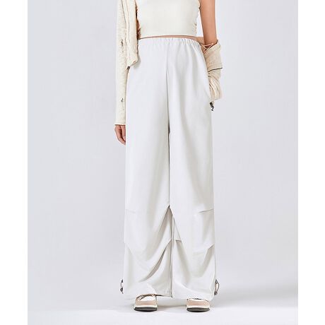 [^:ken1129a]TChƐɂ̓hXgRtŒ߉\ȃfUCIȃ}^jeBJ[SpcBƂVGbgƃEGXg̃h[XgOŁÃTCYωɂ_ɑΉ܂BƂǦy₩ȑfނŁAKȐSnB̌^I΂NV[ɒȂ̂|CgłBfC[ɂoɂg閜\pcB}^jeBłXg[gnt@bVy݂Ɂ