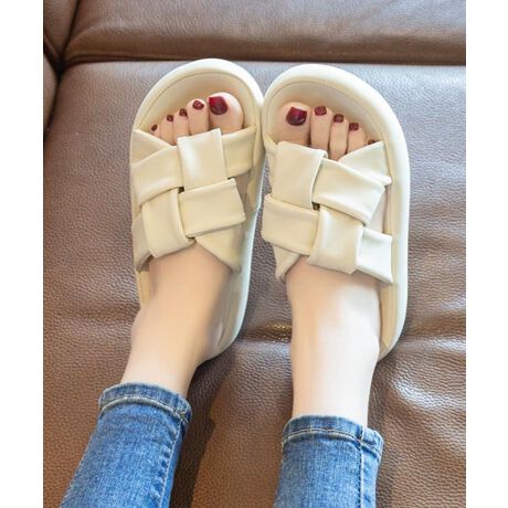 [^:texhxb088a]VvłȂ炨ȃfUCłB傫ȃ{̂悤ȃfUC̃_uXgbvA炵ƃGKgo܂BJ[̓x[WAuEAubN3FWJŁAǂ̐Fg[ŃR[fBl[g₷łBSn:_炩C\[ɃtBbgAԗĂɂ݌vłBDꂽT|[g:_uXgbvƃz[hA芴̂闚SnBϋv̂AEg\[:ϋvɗDꂽfނgpAɂAEg\[SvX܂B