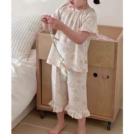 [^:moius3002a]t[vg̉炵[EFABDꂽʋCƏ_炩ZƖȂgpĂAGQłB炵vg{ĂAql̂Cɓ̈ꒅɂȂ邱ƊԈႢȂBtt̃fUCAĂ܂BQ₨x݂̎Ԃɂ҂łB_炩ĒʋCǂAɗDfފBE ŃbNXۂɍœKBE tĂ̒gG߂ɂ҂ŁAy₩ɒ܂BE Q₨QpƂāAql̉KȋxT|[g܂B炵vg[EFAZbgŁAbNXԂy݂B100 40 g34 ŏ16 pc41 EGXg40110 42 g36 ŏ18 pc44 EGXg41120 45 g38 ŏ19 pc47 EGXg42130 47 g39 ŏ20 pc50 EGXg43140 49 g40 ŏ22 pc53 EGXg44150 53.5 g42 ŏ22 pc56 EGXg47160 55 g43.5 ŏ23 pc58 EGXg48