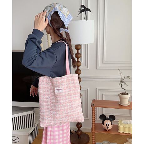 [^:MOsbb31071a]pXeJ[Ńt@V[cC[hgpĂ̂ŐFMIXăR[fBl[g̃|CgɂȂg[gobOłI[X̃s[XtAXJ[gȂǂƍ킹΃K[[ł܂Ƃ܂AXEFbgfjȂǂ̃JWAȃACeƂQł傫߃g[gȂ̂ł[łAɃ|PbgtĂ̂ŏȂǂ𕪂Ď[ł̂ŕ֗łBYɂāATCYdlقȂꍇ܂B