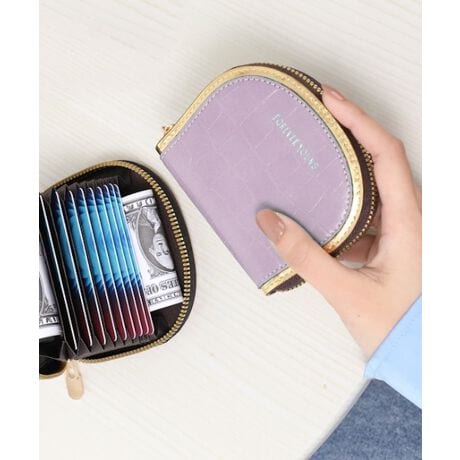 [^:MOwcp8313a]J[h܂Ƃ߂Ď^ׂtOgP[XłB^ŃobO̒ł΂Ȃ̂ŁA߂̃obO|PbgɓTCYȂ̂Ŏ^т₷TCYło₷֕^ŁAJ[h𕪂Ď[ł̂Ŏg₷łBlpɃTCh͏L߂ɂȂĂ̂ŏ̎[Ă܂BFWJLxȂ̂ŃobO̐Fƍ킹Av[gɂ߂łBYɂāATCYdlقȂꍇ܂B