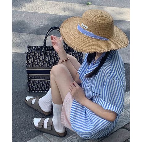 [^:yqxyf76517a]yfލ\zfނ͒ʋCƋzɗDĂ܂ATbƂԂSnBtẮAɂłByUV΍zP炸UV΍XqłBcôŁAOĂ̋܂By܂肽݉\zRpNgɐ܂肽߂̂ŁAobOɓĎ^тɂ֗łBsɂ߂łBy{tz{̌pƂĂt@bVˑAigɂ͂As⃌W[ɂ߂łByLV[Ɂz][g΍L̃nbgBVvȃfUCȂ̂łǂȃX^Cɂ킹₷AXɂr[`ɂIXXłBAEghAA]ԁAʋ΁AsAނAStATCNÕV[ɍ킹ēĂh~΍ɂgpBYɂāATCYdlقȂꍇ܂B