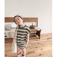 【aimoha-KIDS-】韓国子供服 フロントプリントボーダーTEE+ショットパンツ　セットアップ