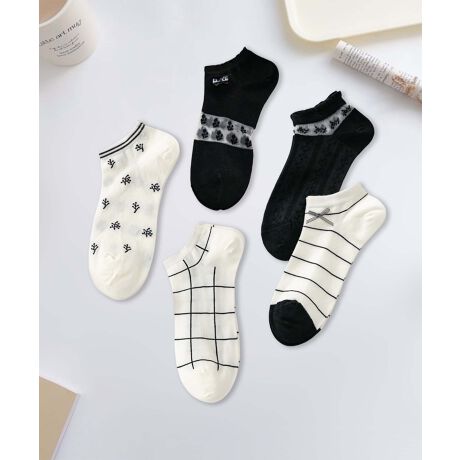 [^:yjsgy771a]fUC{`FbNAt[ȂǁAK[[ȃ`[tՂlߍ񂾃fUC\bNX5ZbgBقȂfUCŁACɍ킹R[fy߂܂B[fނȂł͂̏_炩ȔGƒ悢tBbgŗSnKBJWAR[ftF~jX^Cɂ҂łBfށE[E|GXeE|E^R[fBl[g̒āEXj[J[⃍[t@[ɍ킹āA炵vXBE`FbNt[`[tANZgɁAVvR[f؂₩ɁBEÂ߂̃XJ[gX^CK[[R[fɂ҂BYɂāATCYdlقȂꍇ܂B